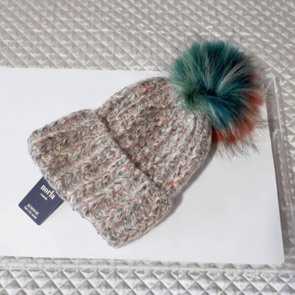 NWT Norla multicolour faux fur pom pom beanie - Picture 4 of 5
